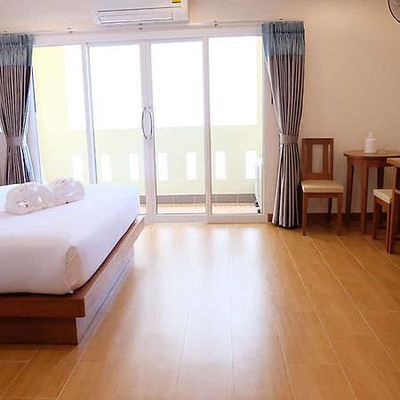 D Hotel Pattaya Exteriör bild